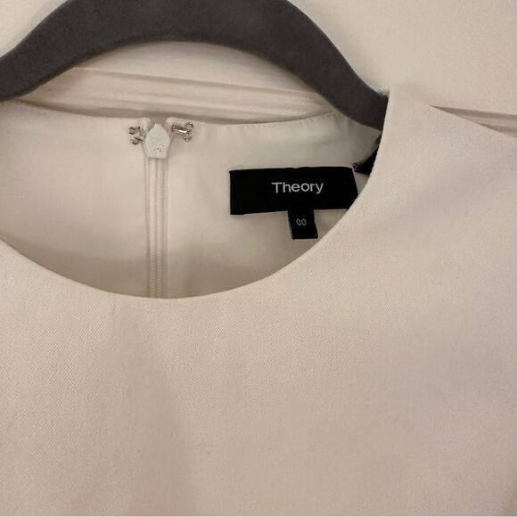 Theory Raneid Dress - Picture 3 of 8